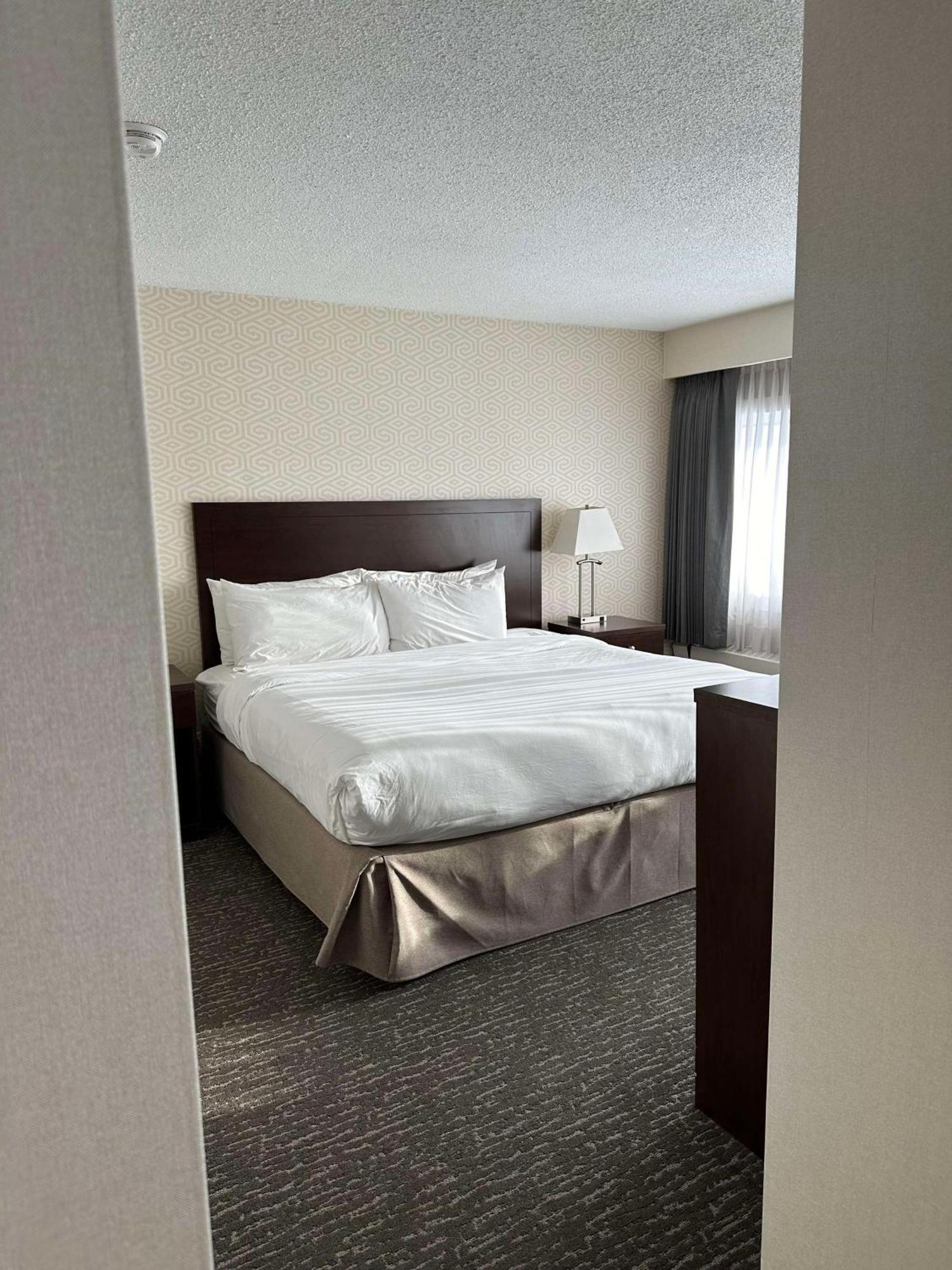 Best Western Cedar Park Inn Edmonton Exterior foto